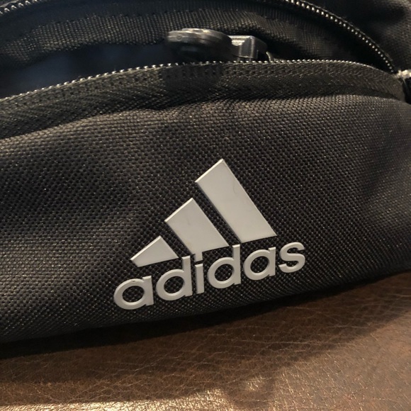 Adidas - Fanny pack - Picture 4 of 5
